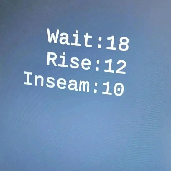 Old Navy Mens Cargo Shorts Khaki Multiple Pockets Serial No ML135 Sz 36 16PT - Picture 3 of 9